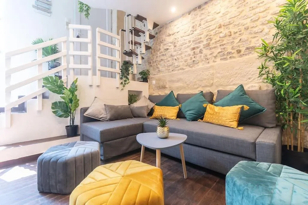 Duplex Parisien En Face Metro13 Lägenhet *